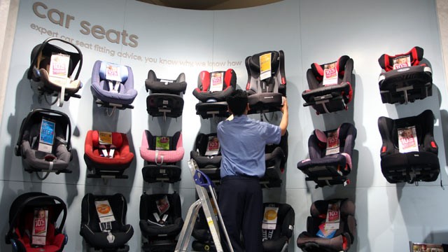 gty_car_Seats_thg_111229_wg